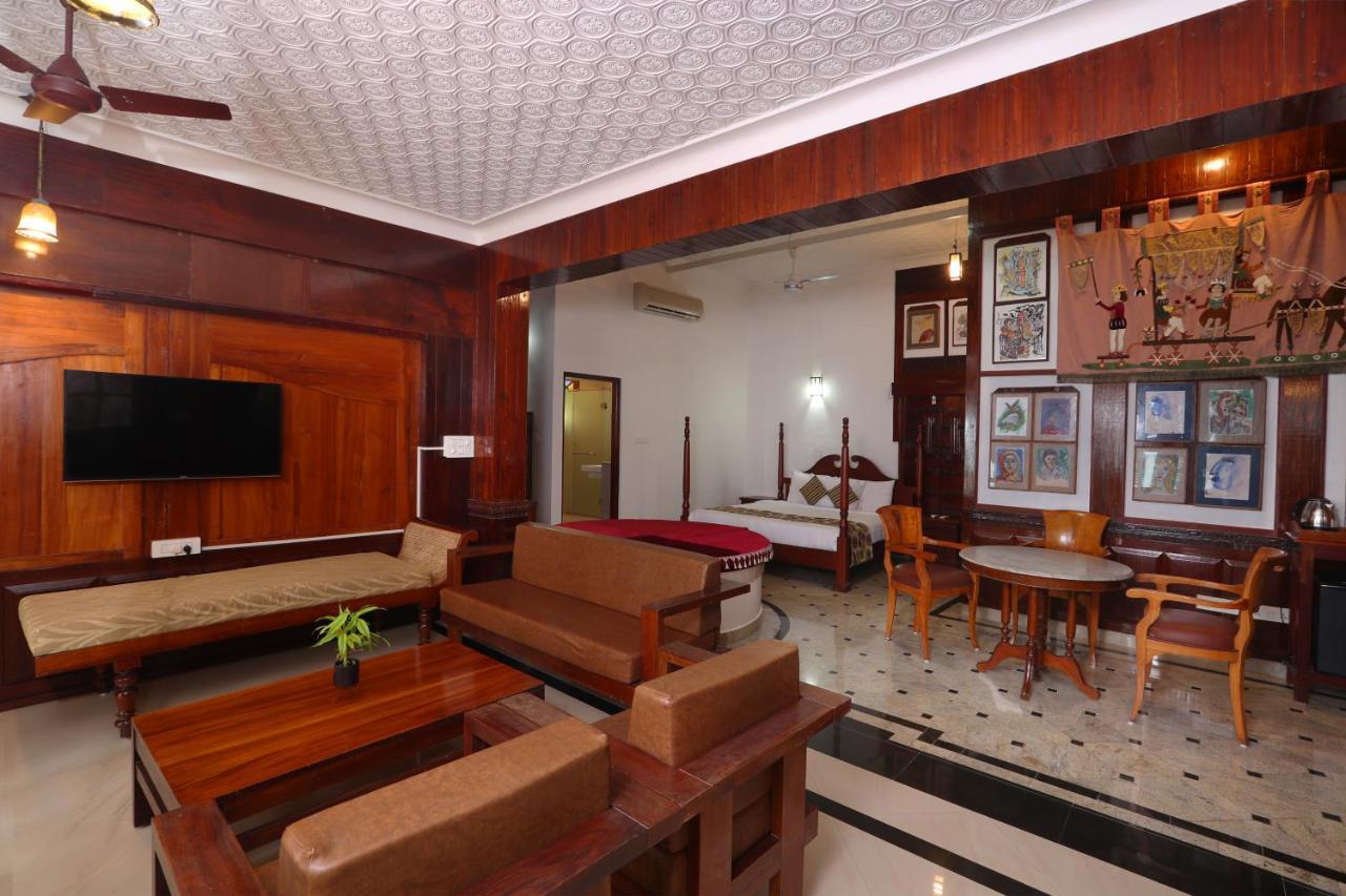 Getaway Beach Resort Kovalam Exterior photo