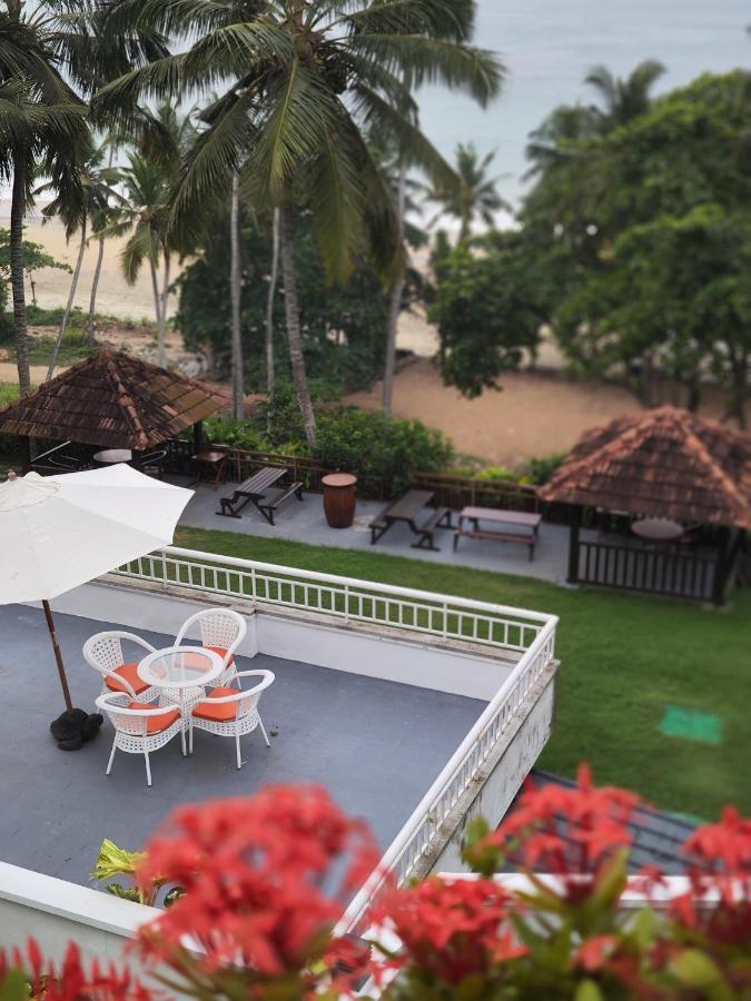 Getaway Beach Resort Kovalam Exterior photo